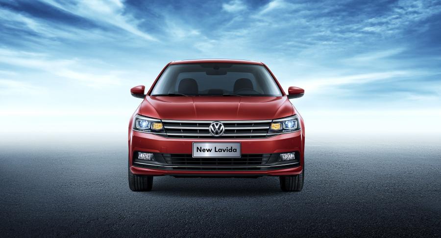  Volkswagen Lavida 2015 года  (фото 2 из 6)